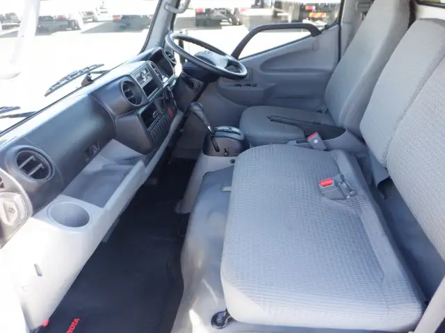 トヨタ ダイナ 小型 平ボディ QDF-KDY231 H31/R1の中古トラック画像6