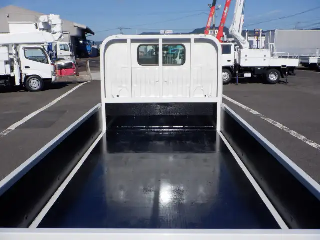 トヨタ ダイナ 小型 平ボディ QDF-KDY231 H31/R1の中古トラック画像4