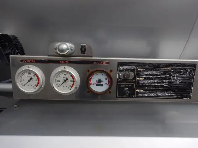 三菱 スーパーグレート 大型 タンク車 バルク 2PG-FU74HZの中古トラック画像6