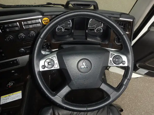 三菱 スーパーグレート 大型 タンク車 バルク 2PG-FU74HZの中古トラック画像9
