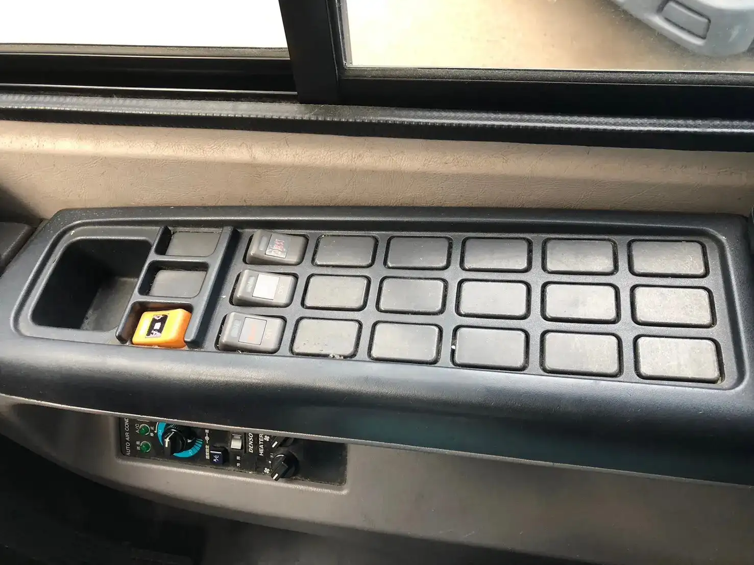 いすゞ ガーラミオ 中型/増トン バス 乗合バス BDG-RR7JJBJの中古トラック画像10