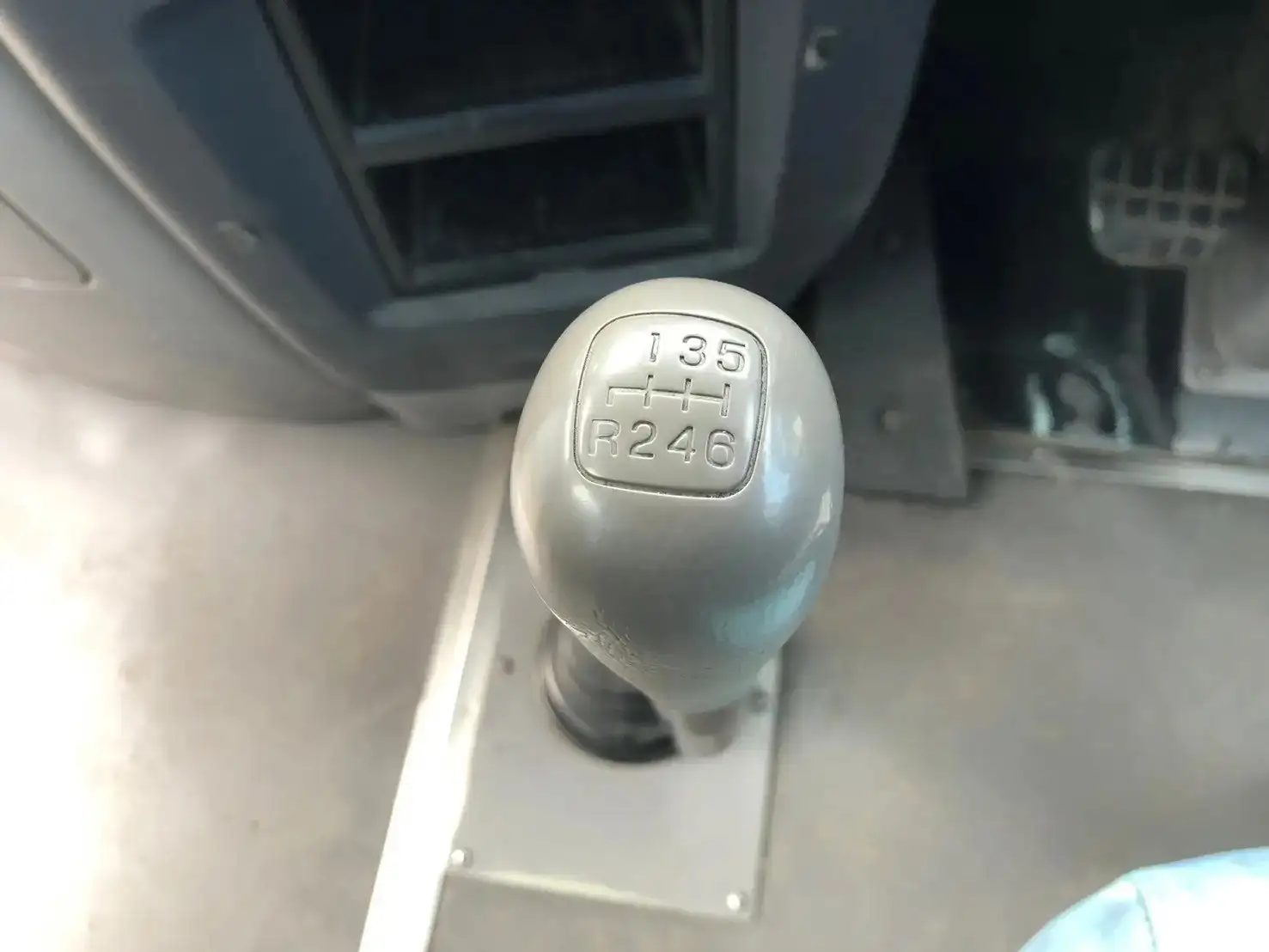 いすゞ ガーラミオ 中型/増トン バス 乗合バス BDG-RR7JJBJの中古トラック画像11