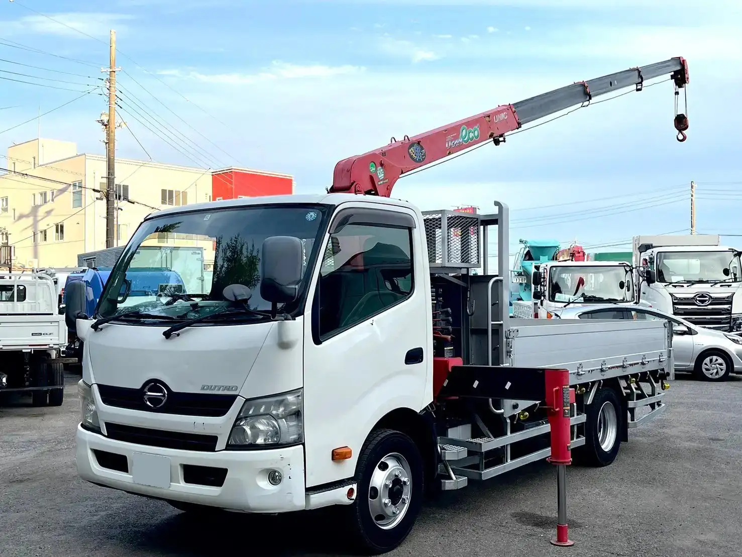 日野 デュトロ 小型 クレーン付 ワイドロング SKG-XZU710M の