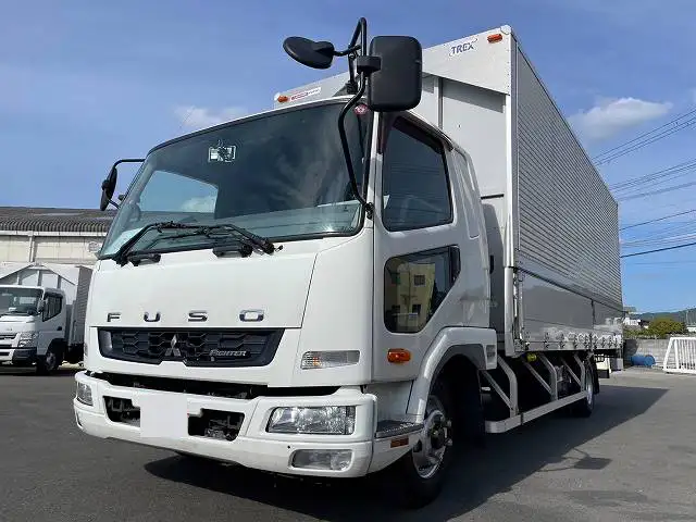三菱 ファイター 中型/増トン ウイング エアサス ベッド の中古トラック【車両No.175283】