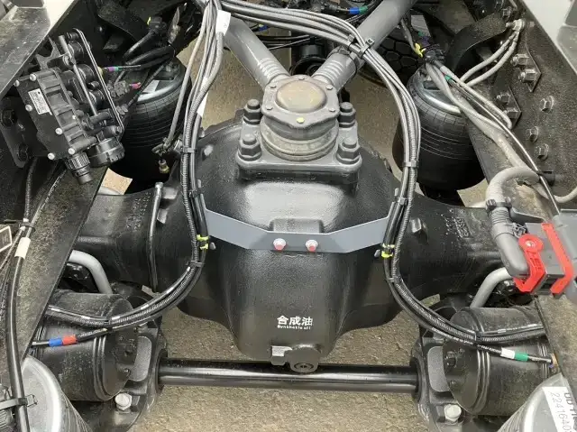 日産UD クオン 大型 トラクター ハイルーフ 1デフの中古トラック画像16