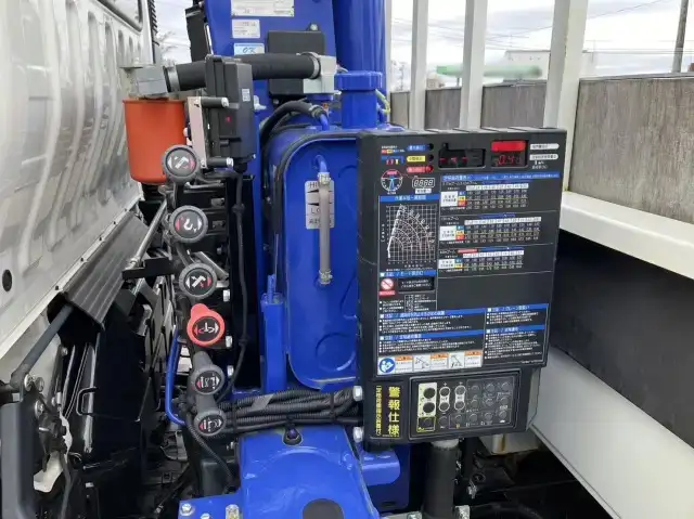 日野 デュトロ 小型 クレーン付 4段 ラジコンの中古トラック画像6