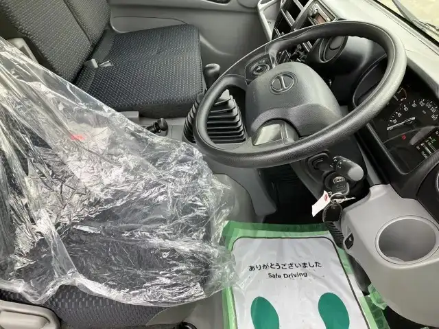 日野 デュトロ 小型 クレーン付 4段 ラジコンの中古トラック画像8