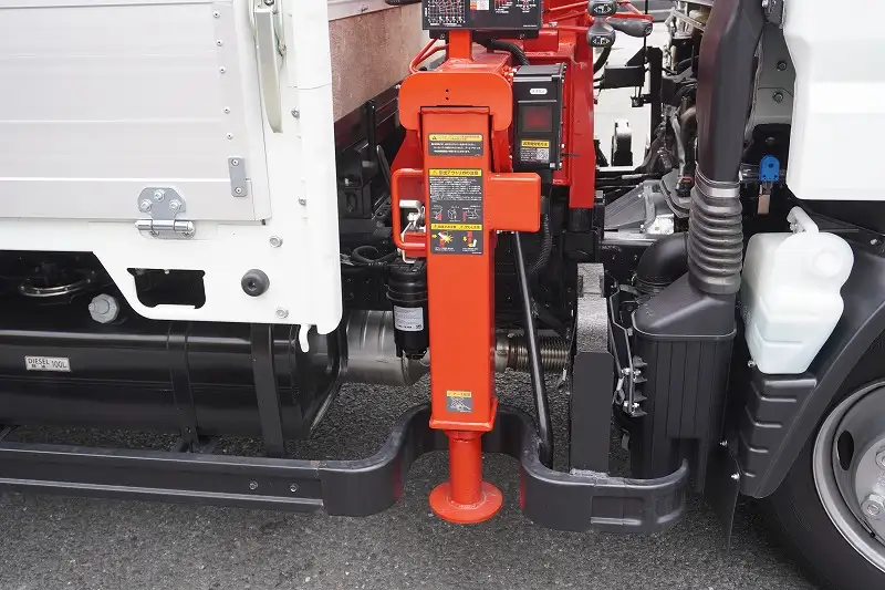 三菱 キャンター 小型 クレーン付 アルミブロック 4段の中古トラック画像8