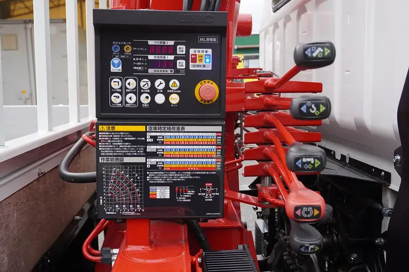三菱 キャンター 小型 クレーン付 アルミブロック 4段の中古トラック画像7