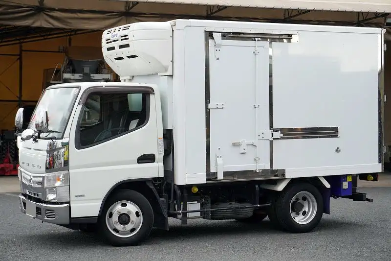 三菱 キャンター 小型 冷凍冷蔵 低温 スタンバイ の中古トラック【車両No.175609】
