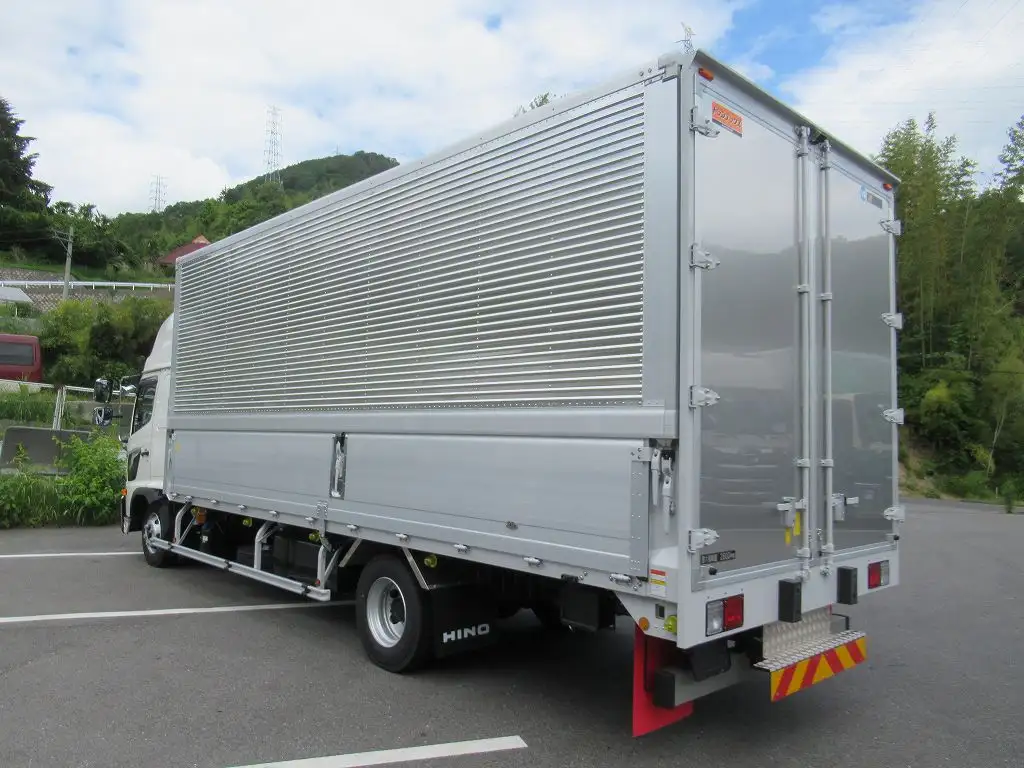 日野 レンジャー 中型/増トン ウイング エアサス ベッドの中古トラック画像5