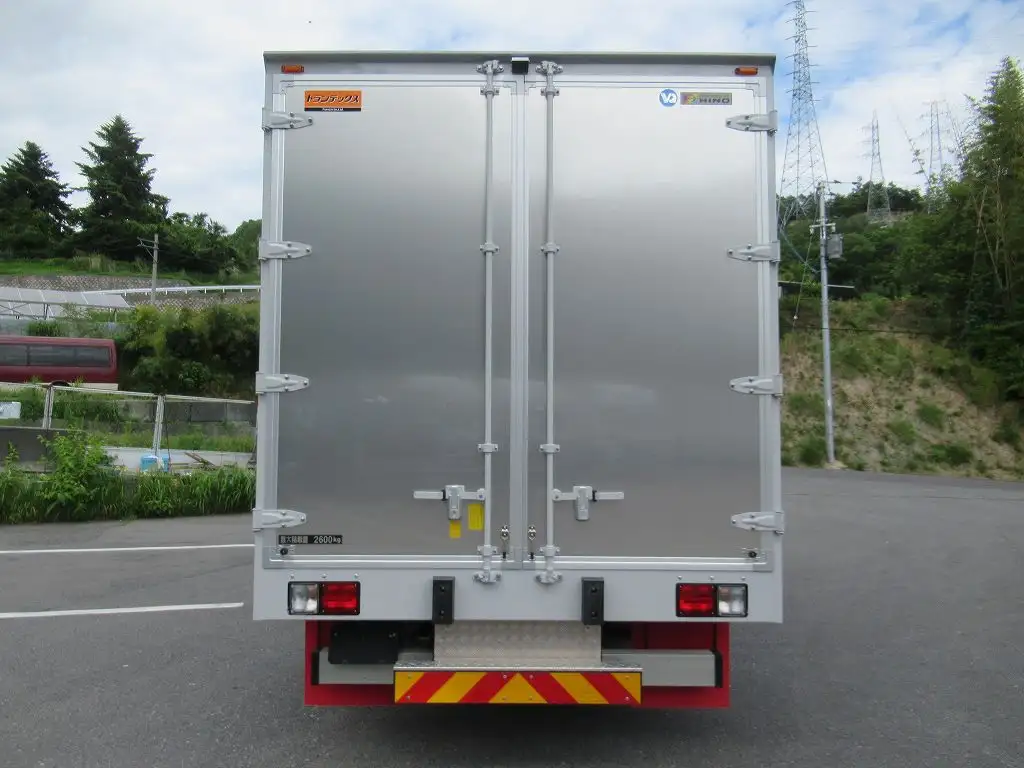 日野 レンジャー 中型/増トン ウイング エアサス ベッドの中古トラック画像4