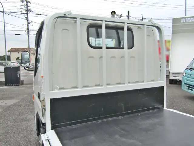 三菱 キャンター 小型 平ボディ 2RG-FBA20 R2の中古トラック画像6