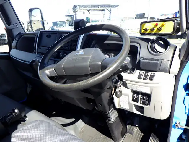三菱 キャンター 小型 パッカー車 巻き込み式 回転ダンプ式の中古トラック画像9