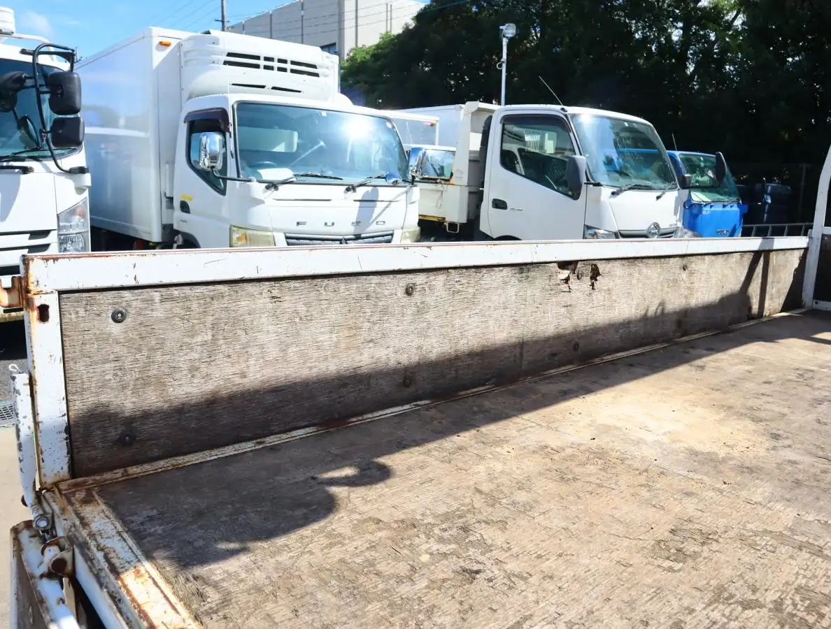 日産 アトラス 小型 クレーン付 4段 ラジコンの中古トラック画像6
