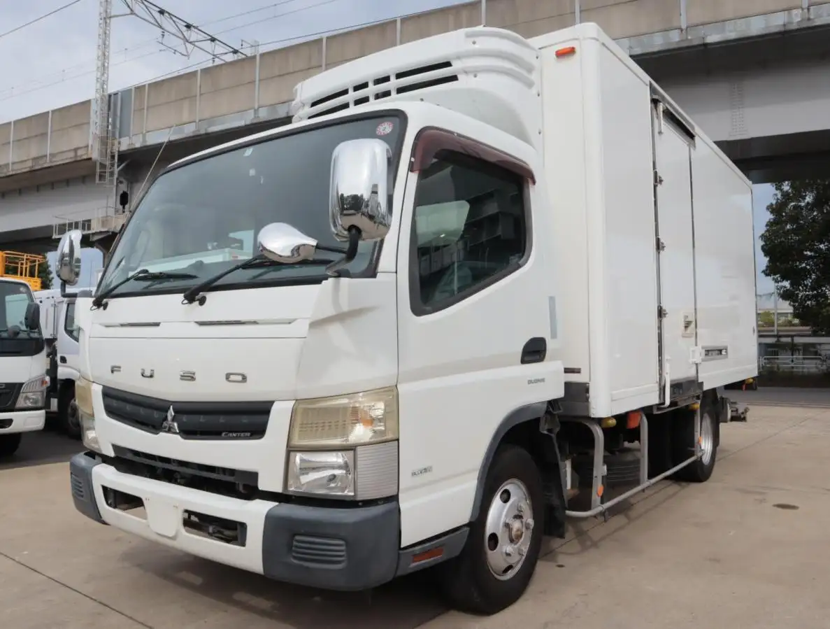 三菱 キャンター 小型 冷凍冷蔵 低温 パワーゲート の中古トラック【車両No.175514】