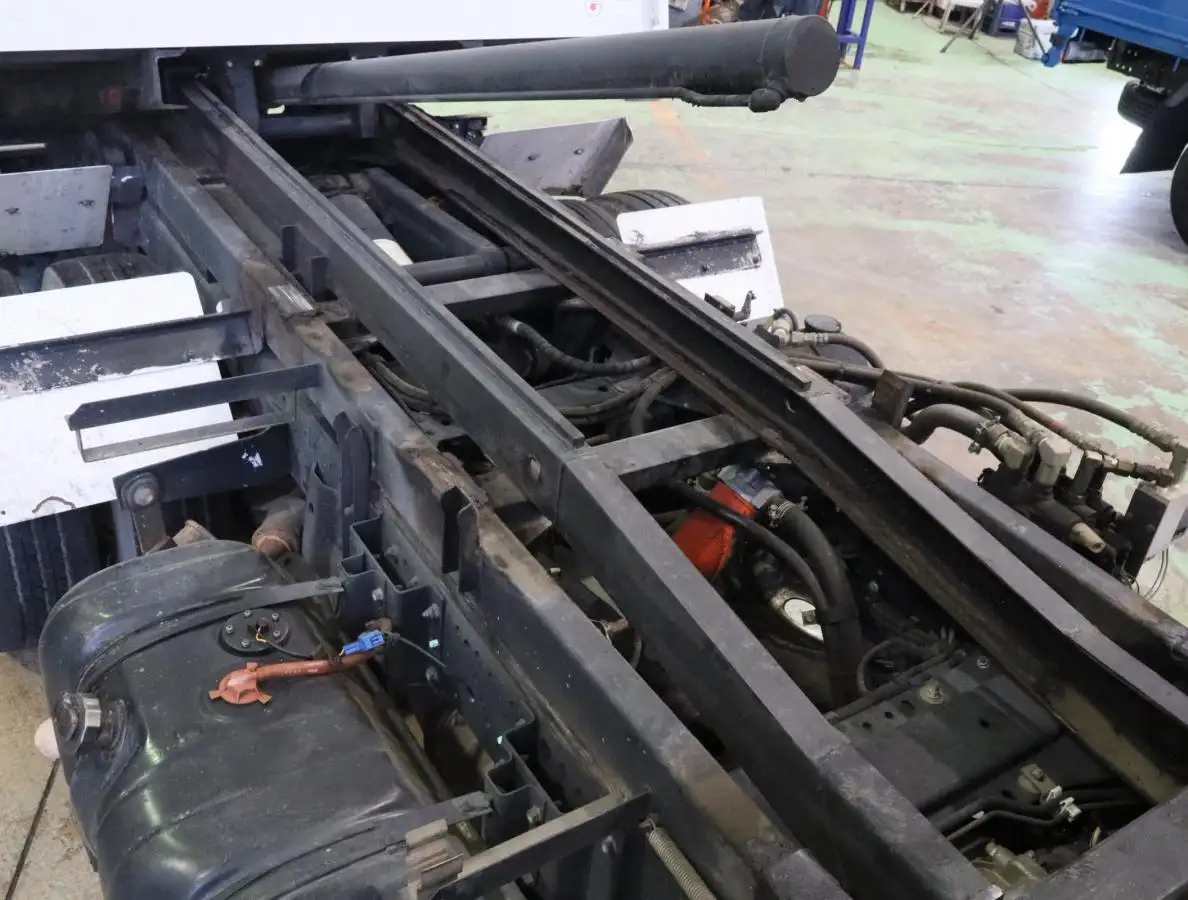 いすゞ エルフ 小型 車両重機運搬 PB-NKR81AN H18の中古トラック画像14