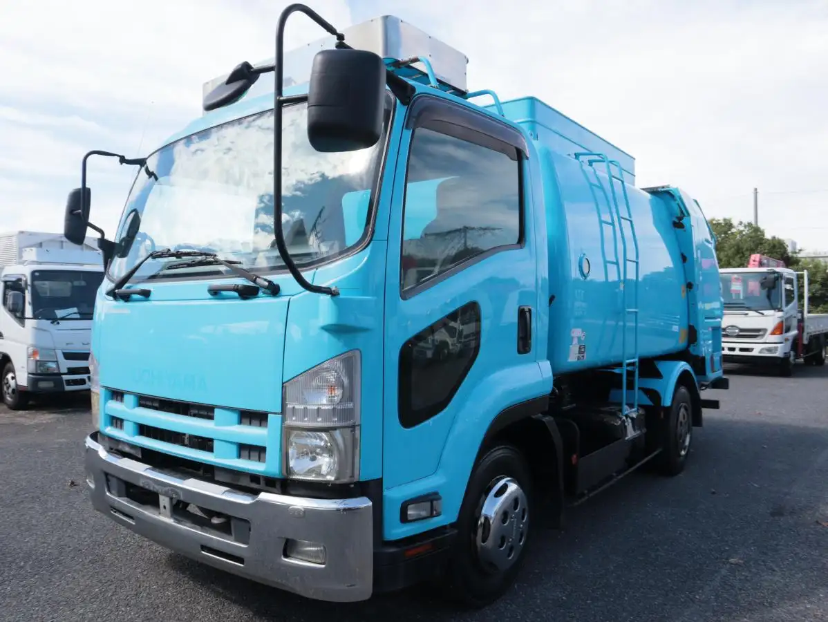 いすゞ フォワード 中型/増トン パッカー車 巻き込み式 SKG-FRR90S2の中古トラック画像1