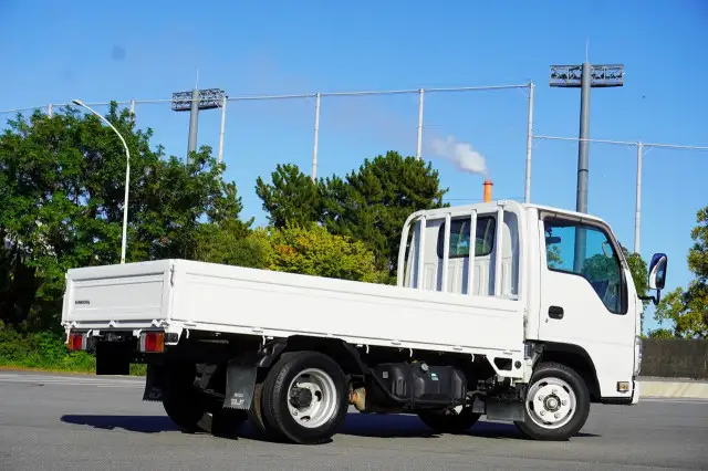 いすゞ エルフ 小型 平ボディ 床鉄板 TRG-NHR85Aの中古トラック画像3