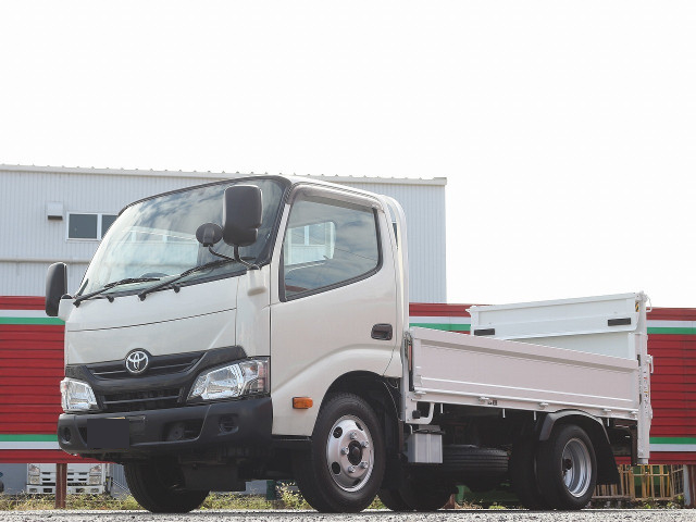 トヨタ トヨエース 小型 平ボディ 10尺 TPG-XZC605