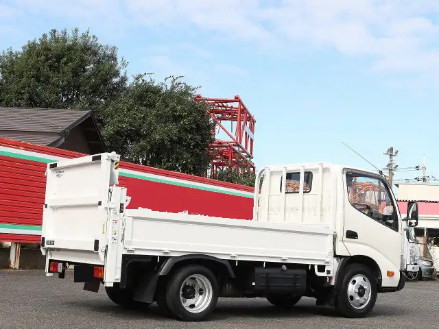 トヨタ トヨエース 小型 平ボディ パワーゲート TPG-XZC605の中古トラック画像3