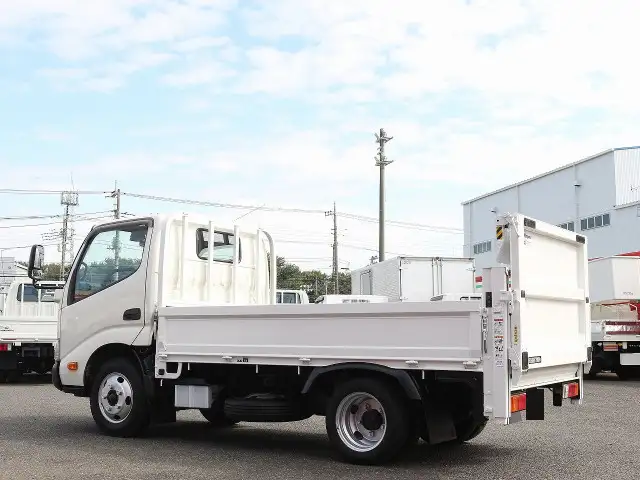 トヨタ トヨエース 小型 平ボディ パワーゲート TPG-XZC605の中古トラック画像5
