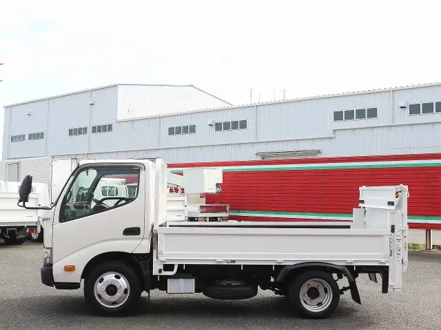 トヨタ トヨエース 小型 平ボディ パワーゲート TPG-XZC605の中古トラック画像6