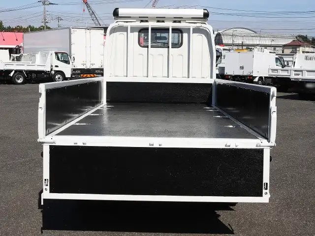 三菱 キャンター 小型 平ボディ TKG-FBA20 H27の中古トラック画像6