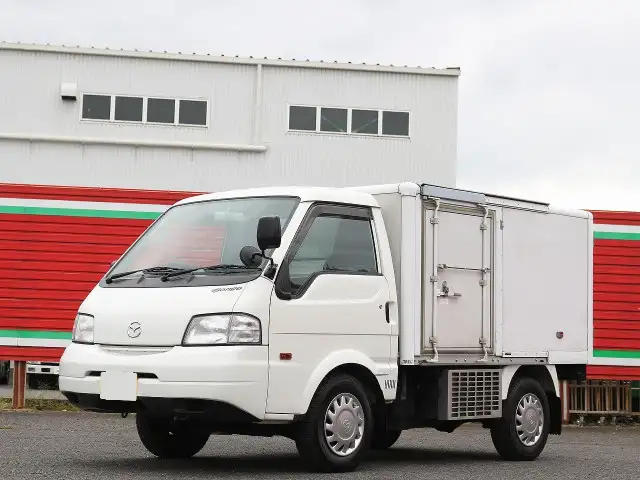 マツダ ボンゴ 小型 冷凍冷蔵 低温 2室の中古トラック画像1