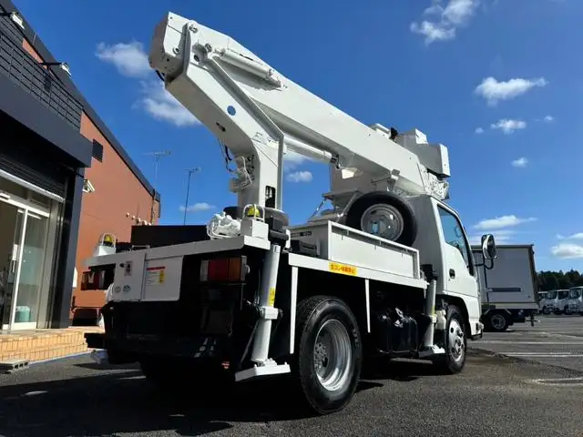 いすゞ エルフ 小型 高所・建柱車 高所作業車 の中古トラック画像2