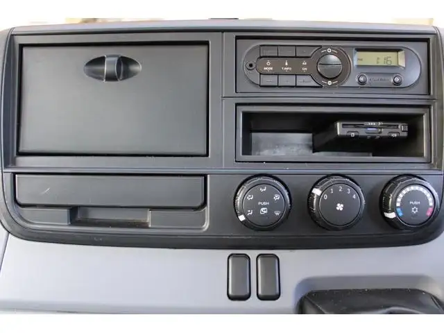三菱 キャンター 小型 平ボディ  H27の中古トラック画像10