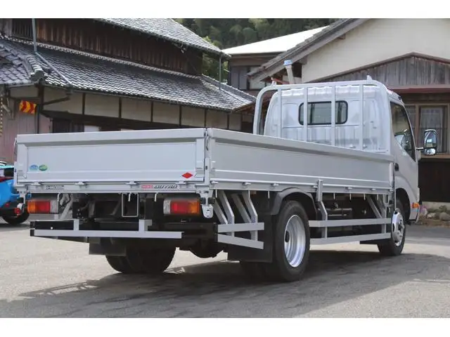 日野 デュトロ 小型 平ボディ  H31/R1の中古トラック画像2