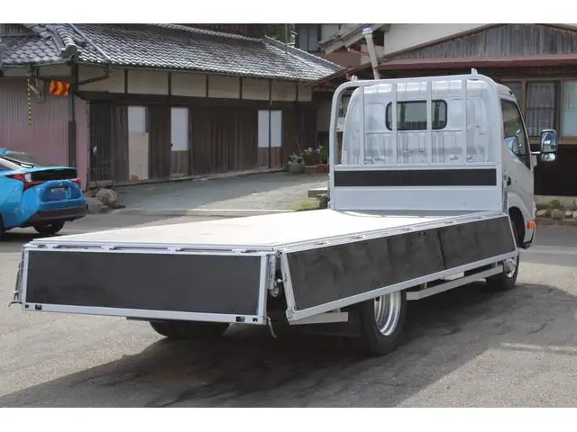 日野 デュトロ 小型 平ボディ  H31/R1の中古トラック画像5