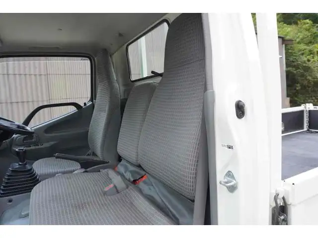 日野 デュトロ 小型 平ボディ  H30の中古トラック画像9