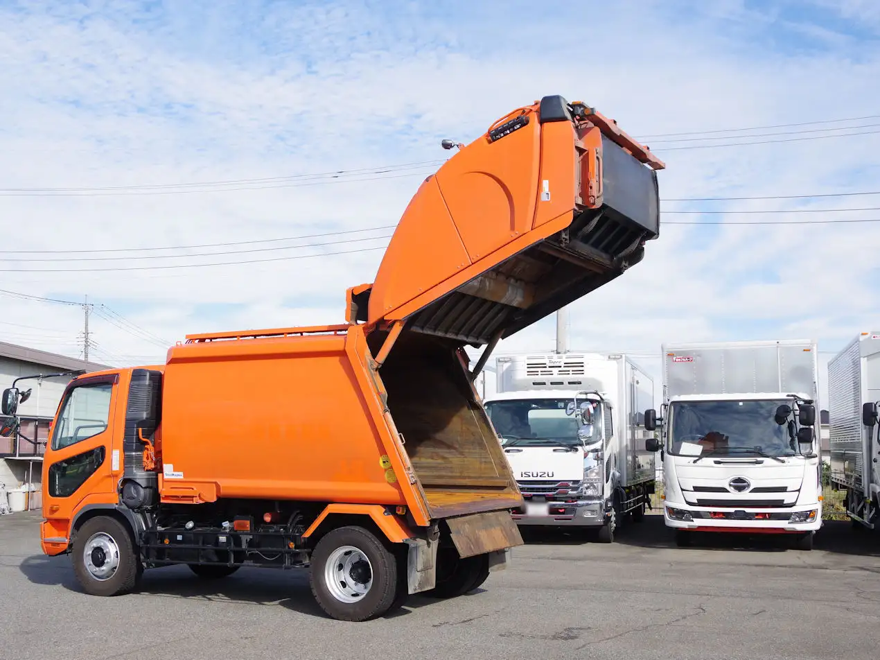 三菱 ファイター 中型/増トン パッカー車 プレス式 QKG-FK72FZの中古トラック画像5