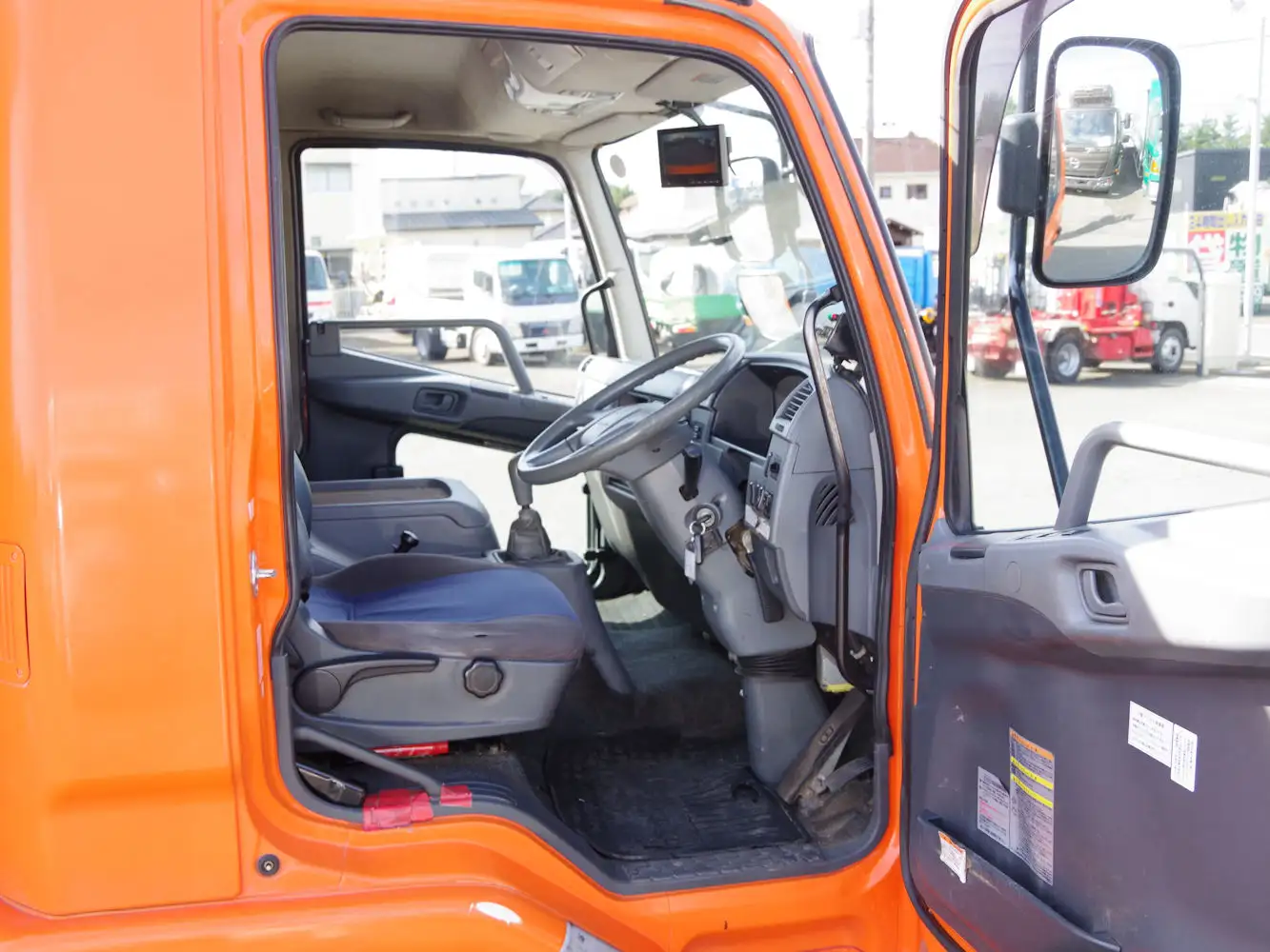 三菱 ファイター 中型/増トン パッカー車 プレス式 QKG-FK72FZの中古トラック画像12