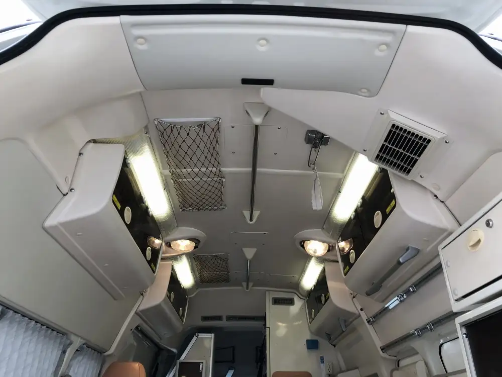 トヨタ ハイエース 小型 特殊車両 CBF-TRH226S H27の中古トラック画像11