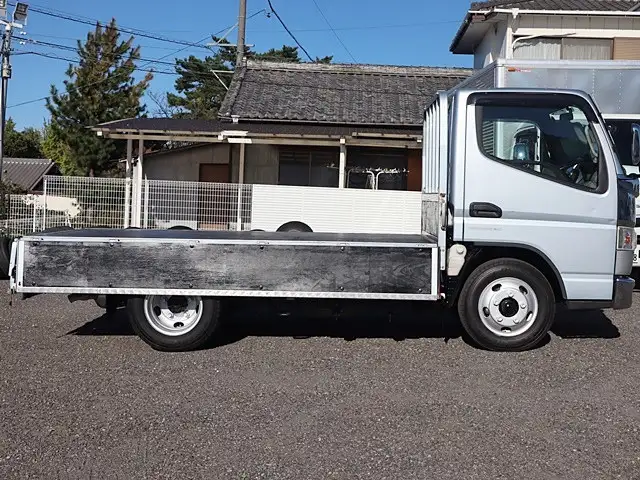 日産 アトラス 小型 平ボディ アルミブロック 2RG-FBAVWの中古トラック画像8