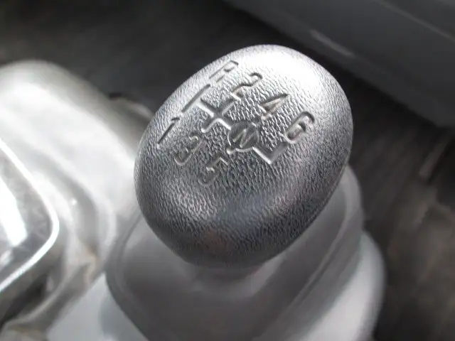 いすゞ エルフ 小型 平ボディ 床鉄板 アルミブロックの中古トラック画像12