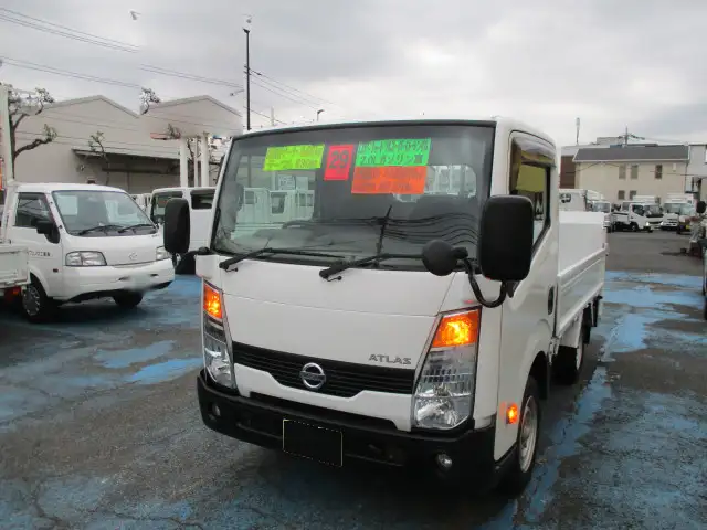 日産 アトラス 小型 平ボディ パワーゲート CBF-SQ1F24の中古トラック画像1