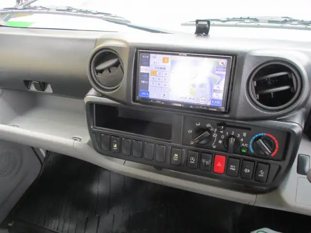 トヨタ トヨエース 小型 平ボディ 床鉄板 TPG-XZU605の中古トラック画像14