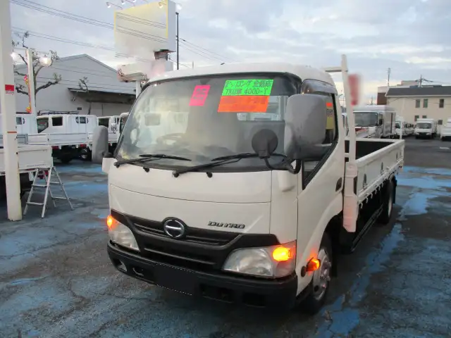 日野 デュトロ 小型 平ボディ TKG-XZU655M H25の中古トラック画像1