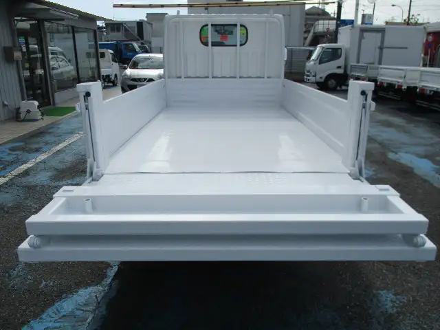 日産 アトラス 小型 平ボディ 床鉄板 CBF-SQ2F24の中古トラック画像9