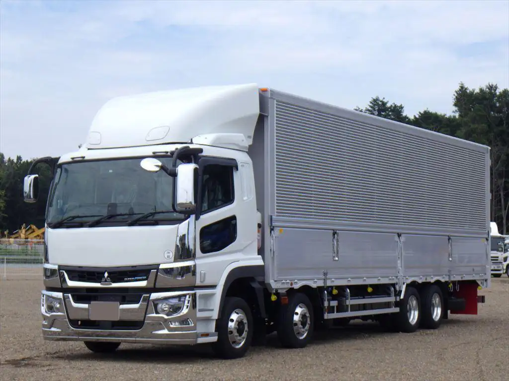 三菱 スーパーグレート 大型 ウイング エアサス ベッド の中古トラック【車両No.175893】