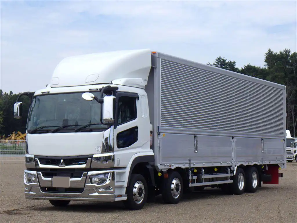 三菱 スーパーグレート 大型 ウイング エアサス ベッド の中古トラック【車両No.175894】