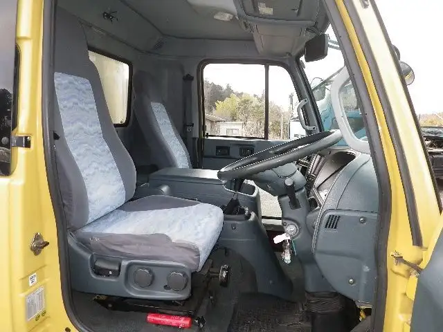 日産UD コンドル 中型/増トン 冷凍冷蔵 中温 パワーゲートの中古トラック画像12