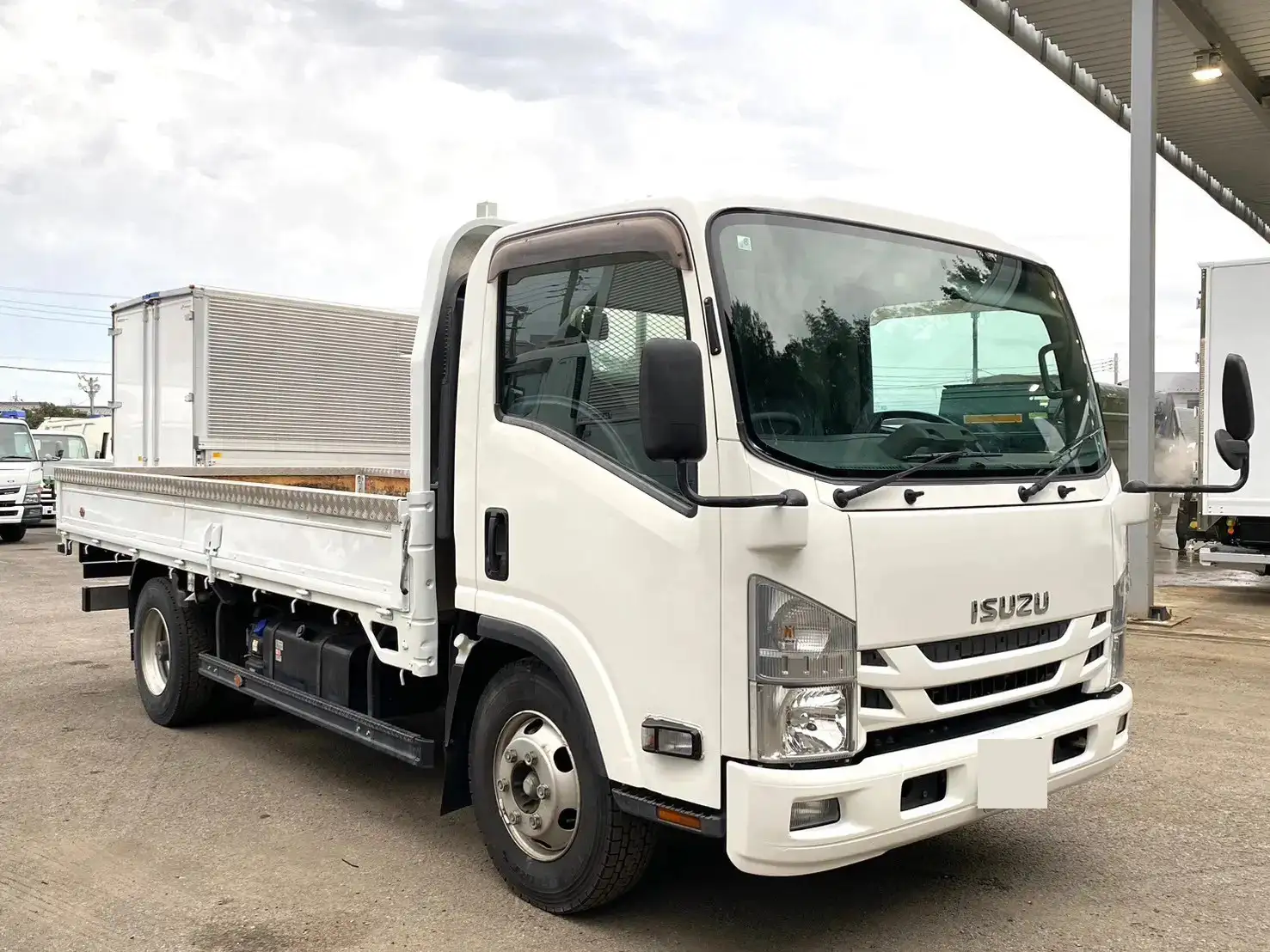 いすゞ エルフ 小型 平ボディ 2RG-NPR88YN H31/R1の中古トラック画像2