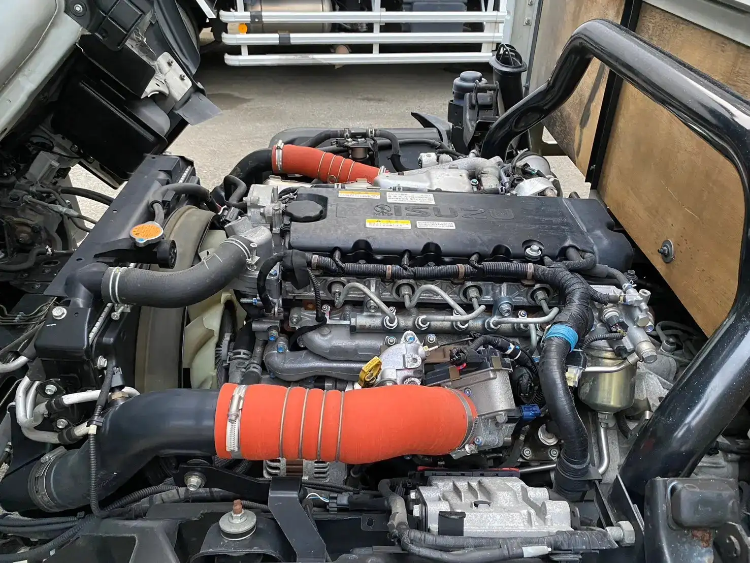 いすゞ エルフ 小型 平ボディ 2RG-NPR88YN H31/R1の中古トラック画像19