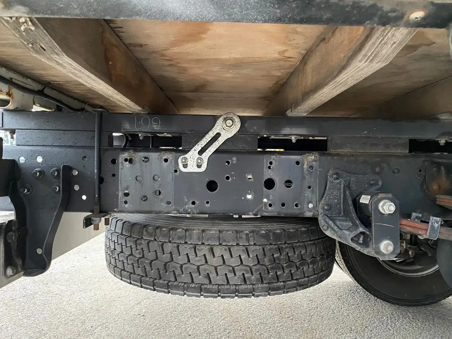 いすゞ エルフ 小型 平ボディ 2RG-NPR88YN H31/R1の中古トラック画像像17