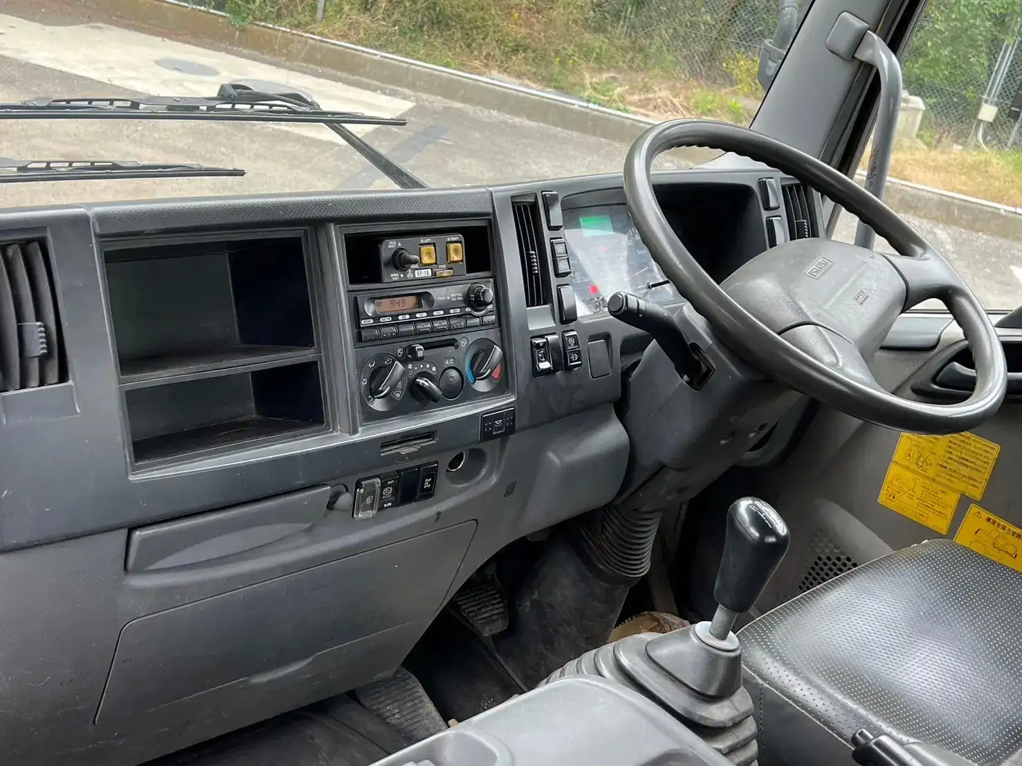 いすゞ フォワード 中型/増トン ダンプ Lゲート TKG-FRR90S1の中古トラック画像12